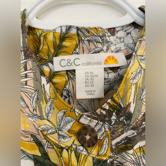 C&C California Blouse - Picture 2 of 2